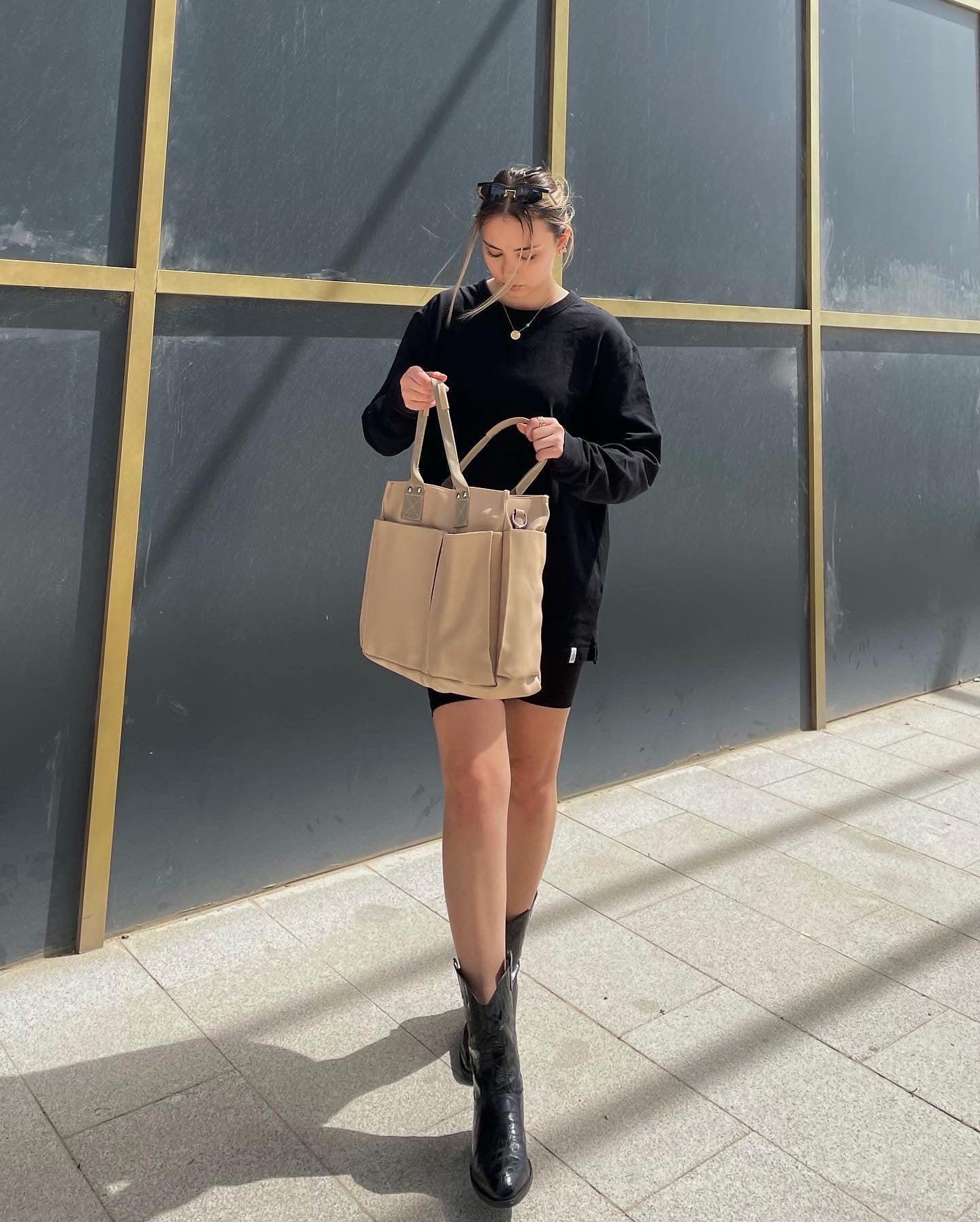 Baby B♡nd Dames Handtas – Zandkleur – Elegant & Tijdloos Design