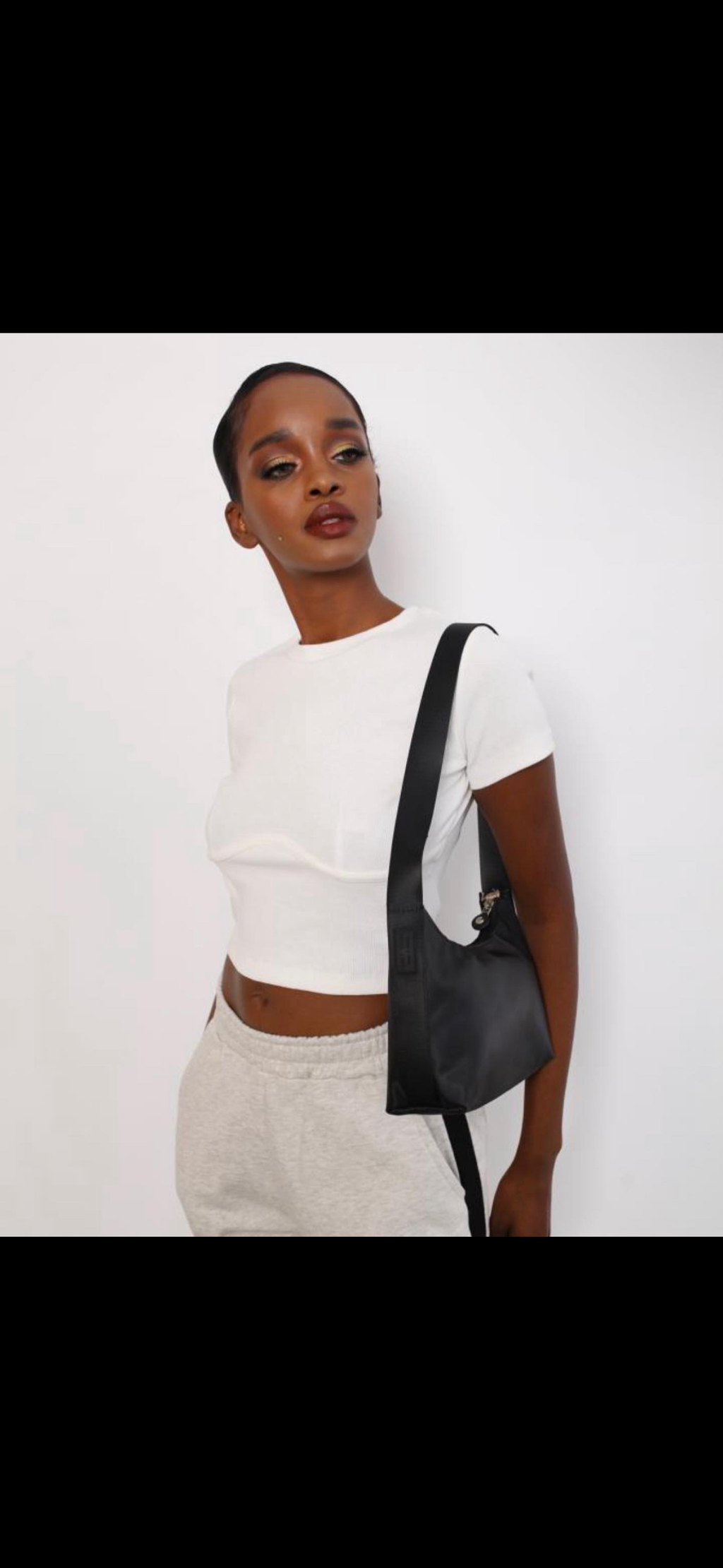 Zwarte Schoudertas voor Dames – Minimalistische Handtas met Luxe Afwerking – Elegante Fashion Tas voor Elke Gelegenheid